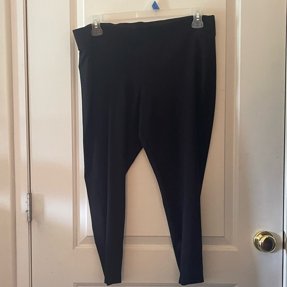 Torrid legging/ dress pant. Short length skinny fit